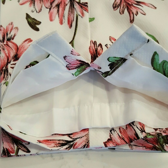 Liz Claiborne Floral Ankle Pants - Picture 5 of 8